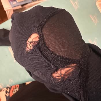 Calzedonia Çoraplarında Bir Hafta İçinde Dikiş Bozulması Ve Çözüm Sunulmaması