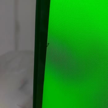 Yeni LG Televizyonda Ölü Piksel Ve Test Eksikliği Nedeniyle Değişim Talebi