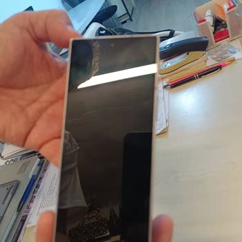 Garanti Süresinde Ekran Kararması Kullanıcı Hatası Sayıldı