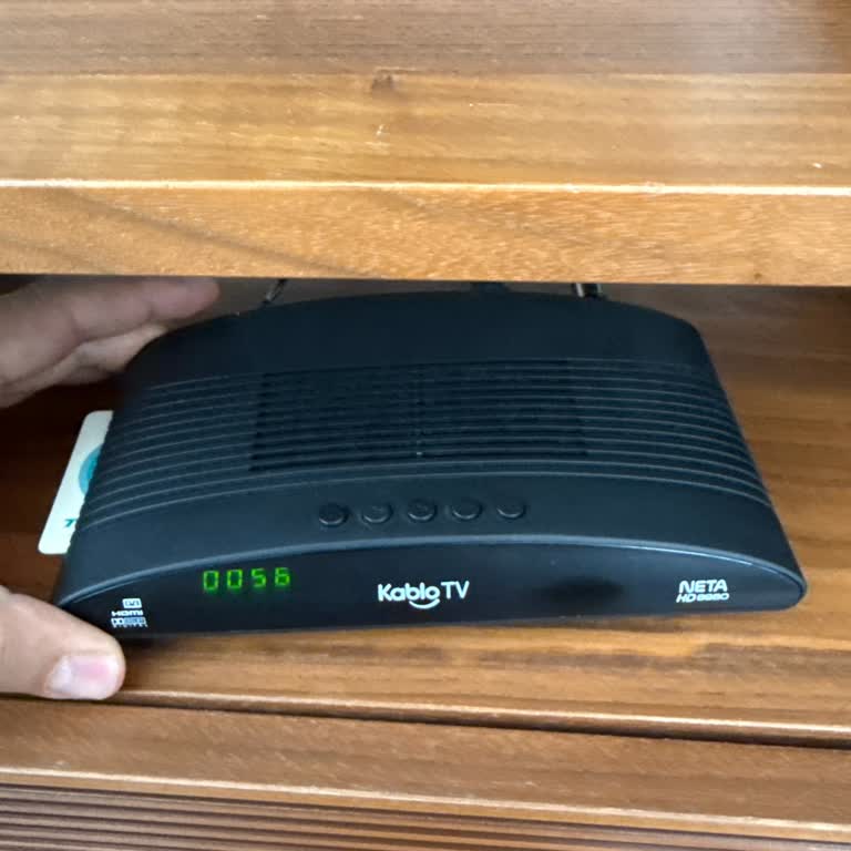 Reklam Edilen TV Box Yerine Basit Çanak Anten Cihazı Gönderildi