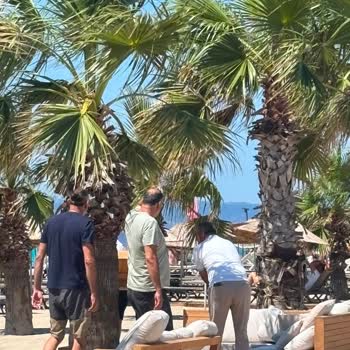 Sarımsaklı Sahilinde Şezlong İşgali Ve Belediye Denetimi Eksikliği