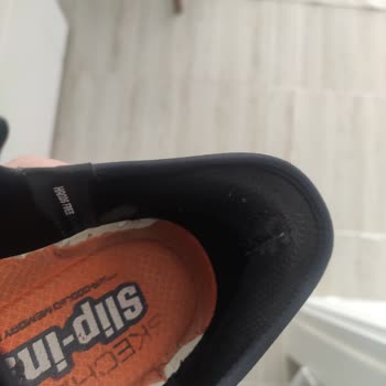 Skechers Koşu Ayakkabısında Kısa Sürede Oluşan Topuk Açılması Ve Ürün Değişimi Talebi