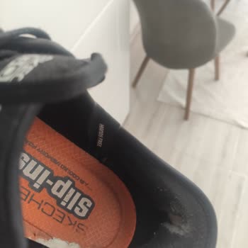 Skechers Koşu Ayakkabısında Kısa Sürede Oluşan Topuk Açılması Ve Ürün Değişimi Talebi