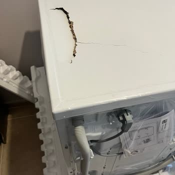 Teslimat Gecikmesi Ve Kırık Çamaşır Makinesi Üzerine Yanıtsız Müşteri Hizmeti