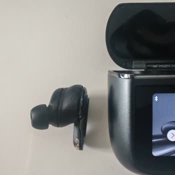 JBL Tour Pro 3 Sol Kulaklık Arızası Ve Yedek Parça Talebi