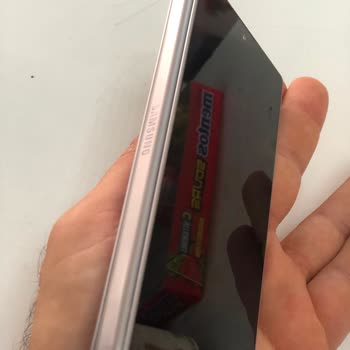 Samsung Galaxy Z Fold 6 Ekran Kararması Ve Haksız Onarım Ücreti Talebi