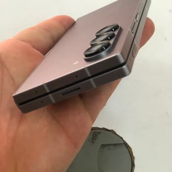 Samsung Galaxy Z Fold 6 Ekran Kararması Ve Haksız Onarım Ücreti Talebi