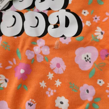 Defolu Sweatshirt Değişiminde Yanlış Ürün Ve Uzayan İletişim