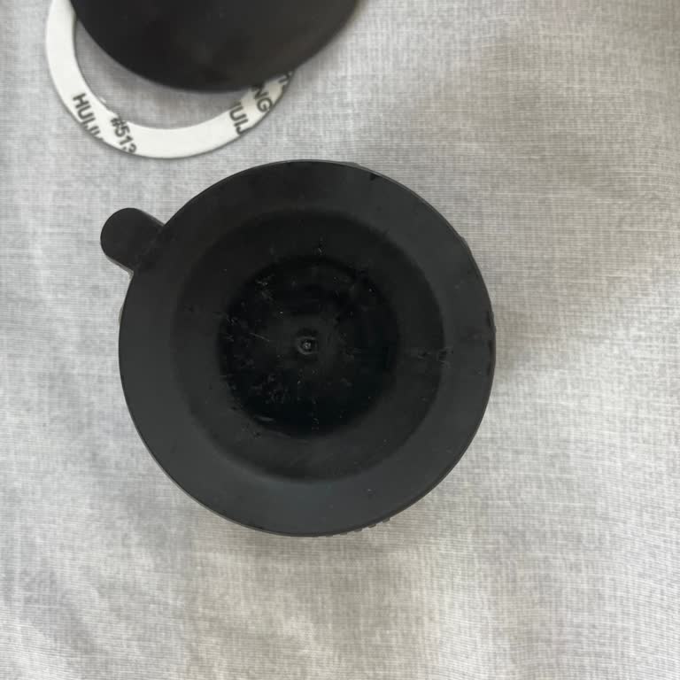 Çalışmayan Vakumlu Telefon Tutucu Ve Açık Kutu