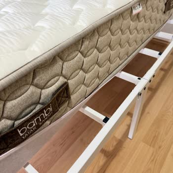 Satılan Yatağın Gerçek Ölçüsü Yanlış 150 Cm Genişliğinde 160x200 Olarak Gösterildi