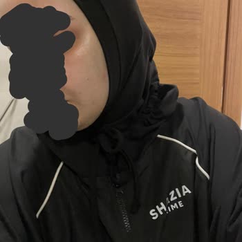 Shazia Exclusive mayo ciddi şekilde boya akıttı ve kullanılamaz hale geldi