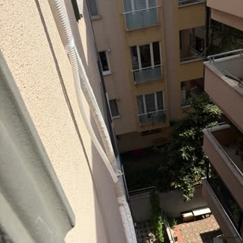 Montaj Hatası Ve Servis Cevapsızlığı Nedeniyle Daikin Klimada Su Sızıntısı