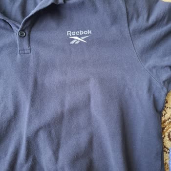 Reebok Tişörtte Renk Solması Ve Kırmızılaşma Sorunu İade Talebi