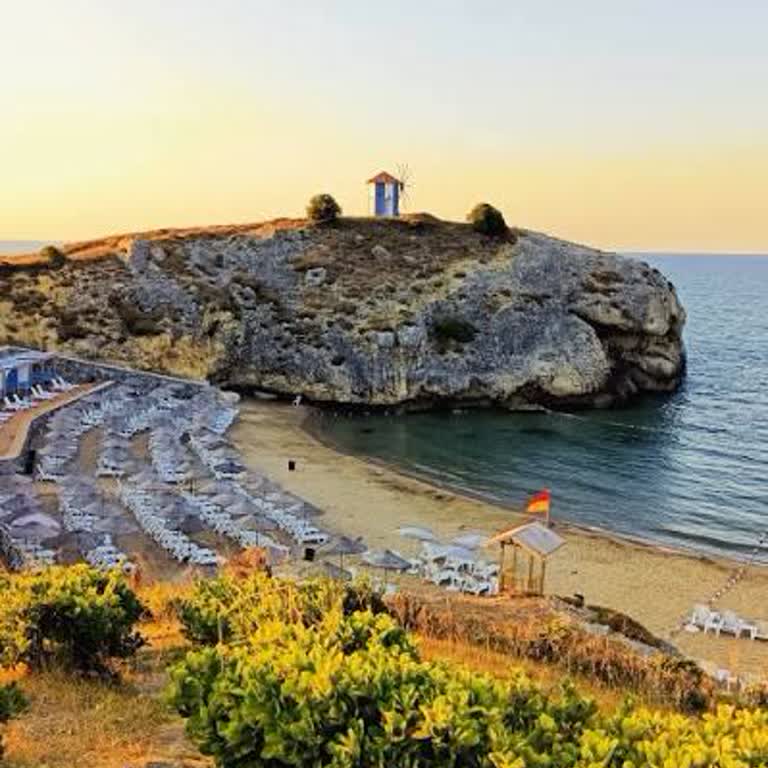 Ala Kadınlar Plajı Uzun Süre Kapalı Ve Alternatif Yok