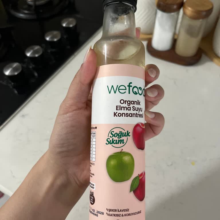 Açılmamış Weefood Organik Elma Suyu Konsantresi Kısa Sürede Bozuldu