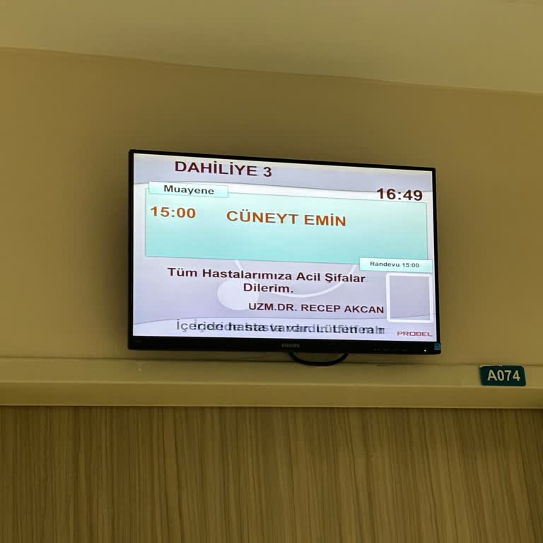 Randevu Gecikmesi ve İletişimsizlik Şikayeti