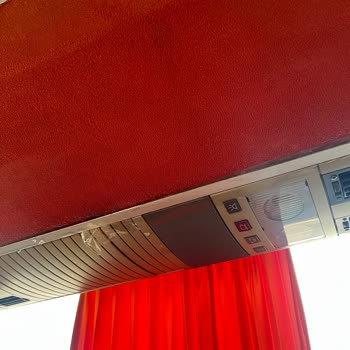 Klimadan Su Sızması Otobüs Koltuklarını Islattı