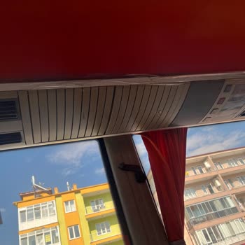 Klimadan Su Sızması Otobüs Koltuklarını Islattı