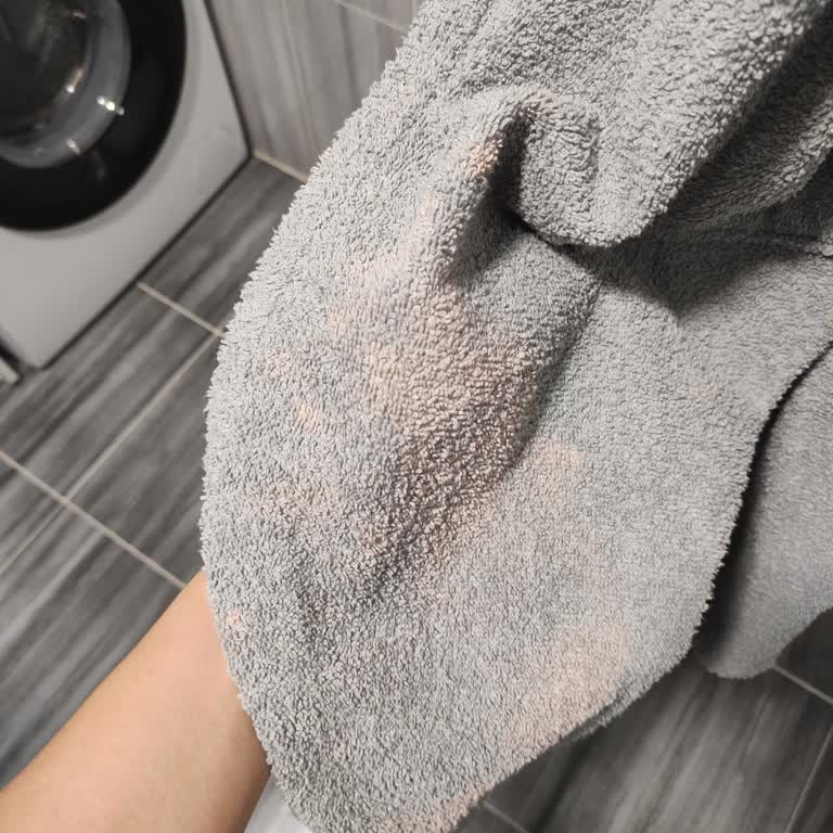 Vestel Çamaşır Makinesinde Sıkma Sorunu, Turuncu Lekeler Ve Ücretsiz Servis Talebi