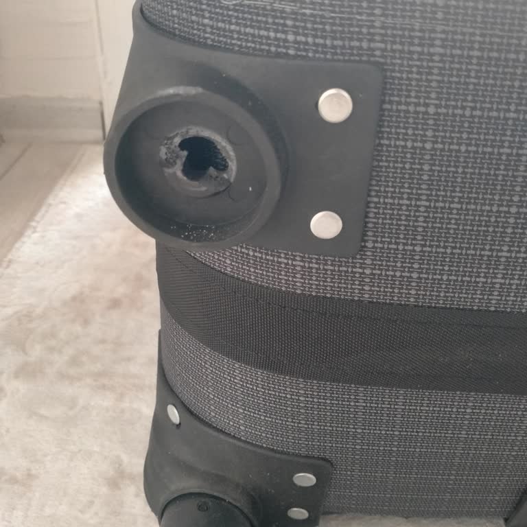 Samsonite Valizimin Tekerleği Kırıldı, Tazminat Talebi