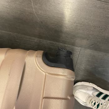Bagaj Tekerlek Hasarı Ve 2.000 TL Tazminat Talebi