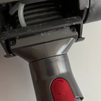 Dyson Süpürge Başlığı Kırıldı, Garanti Değişim Talebi
