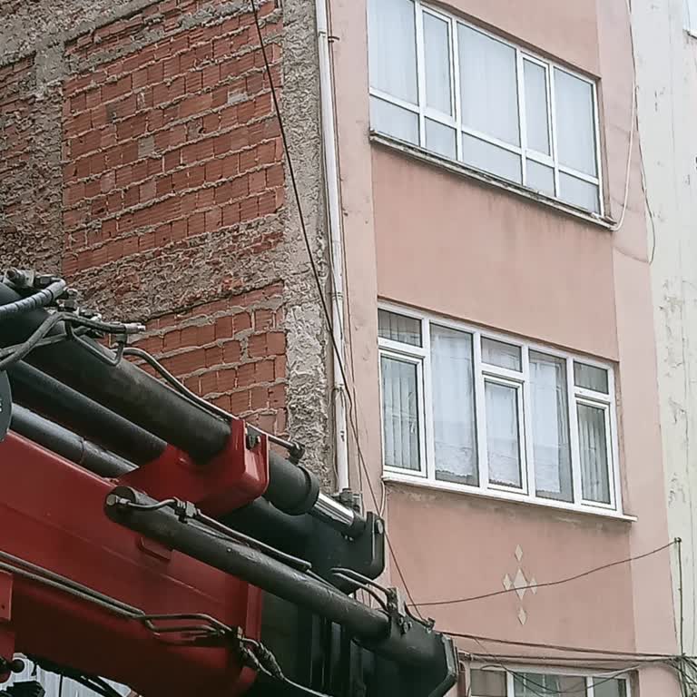 Sokak Kablolarının Açıkta Bırakılması Nedeniyle Sürekli İnternet Kesintileri Ve Çözüm Talebi