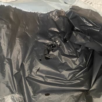 Teslim Edilen Vazo Kırık Çıktı, Müşteri Hizmetlerinden Cevap Gelmedi