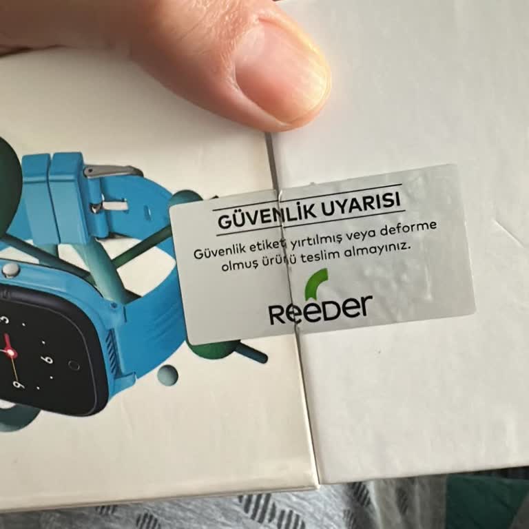 Açık Güvenlik Bandıyla Gelen Akıllı Çocuk Saatine Hemen Değişim Ve Bilgi Talebi