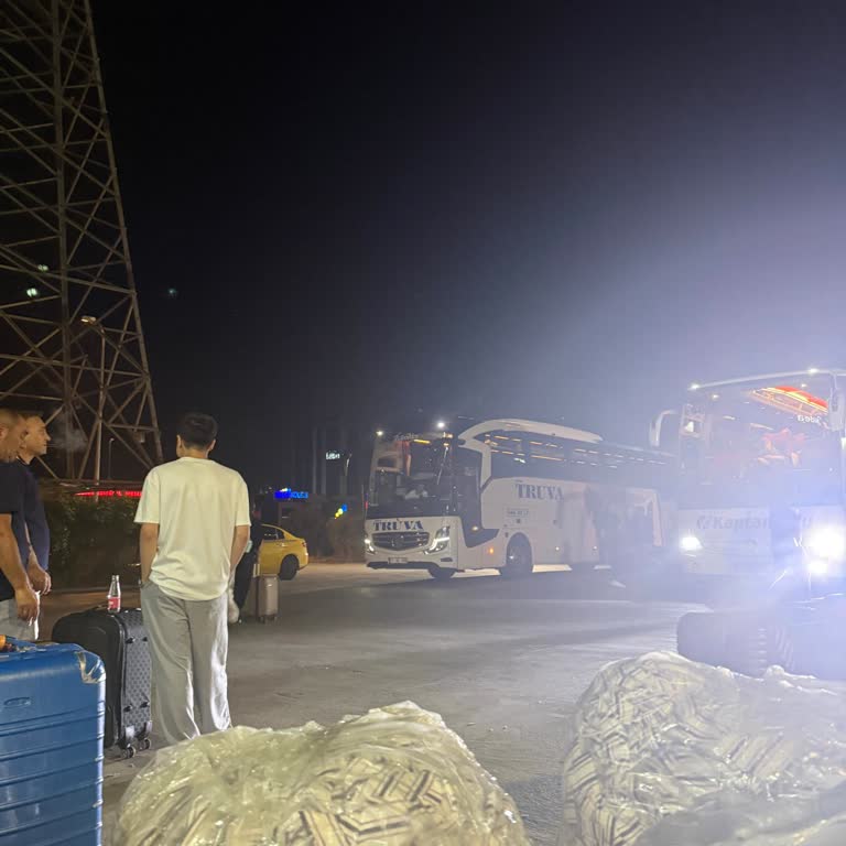 Es Turizm’de 45 Dakikalık Otobüs Gecikmesi Ve Bilgi Eksikliği