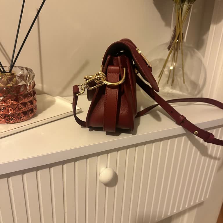 Furla Çantasında Kapak Sorunu: Ayıplı Ürün