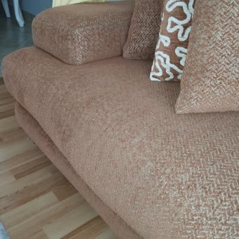 Koltuk Takımının Süngerleri Hızla Sarktı Ve Leke Tutuyor, Değişim Ya Da İade Talebi
