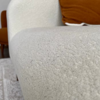 Garanti Kapsamındaki Koltuk Takımında Erken Tiftiklenme Ve Mağaza İlgisizliği