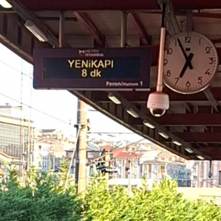 Esenler, Kirazlı Ve Yenikapı Metro Hattında Yetersiz Sefer Sıklığı Nedeniyle Mağduriyet