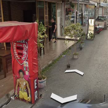 Camişerif Mahallesi'nde Kaldırım Ve Yol İşgallerine Acil Belediye Müdahalesi Talebi