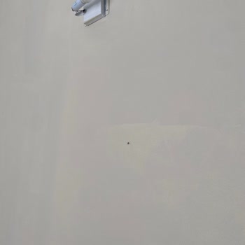 Temel Hizmetlerin Sağlanamaması Ve Oda Sorunları Nedeniyle Acil Otel Değişikliği Talebi