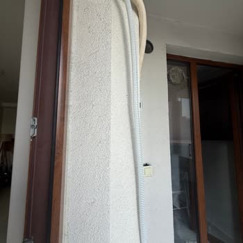 Arçelik Klimasının Montajı Tamamlanmadı Ve Temizlik Yapılmadı