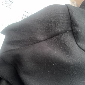 İpekyol Online Satışta Tüylenmiş Elbise Teslimatı Ve Kalite Kontrol Eksikliği