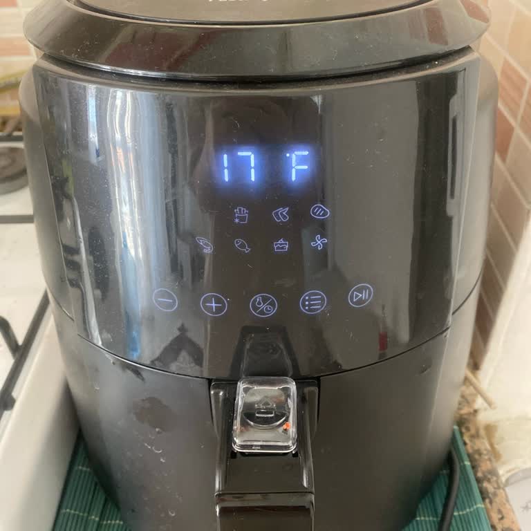 Airfryer Sıcaklık Birimi Fahrenheit’e Geçti, Garanti Çözümü Talep Ediyorum