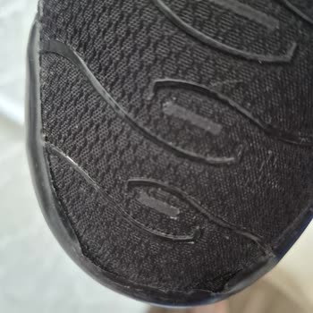 Nike Air Max Plus Sağ Tekinde Erken Deformasyon, Açıklamasız Red Kararı Ve İade Talebi