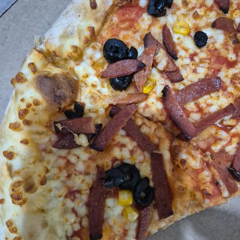 Pizza İçeriği Ve Gerçek Ürün Arasındaki Fark Nedeniyle İade Talebi