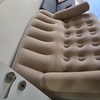 Robo Çadırı Yağmurda Su Sızdırıyor, Şişme Koltuk Çabucak Deforme Oluyor