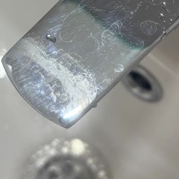 Artema Lavabo Bataryasında Sürekli Su Lekelenmesi Ve Ayıplı Ürün Şikayeti