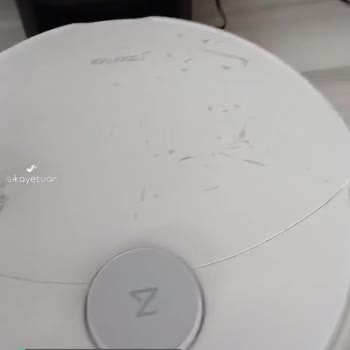 Roborock Süpürgem Yapılmamış Üstelik Her Yeri Çizilmiş