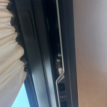 Varan Turizm'de Temizlenmemiş Otobüs Ve Yetersiz Klima Nedeniyle Memnuniyetsiz Yolculuk