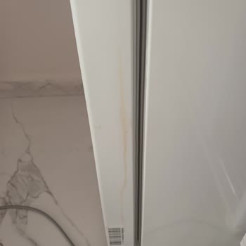 Arçelik Derin Dondurucu Kapak İzinin Üretim Kusuru Ve Cevapsız Servis