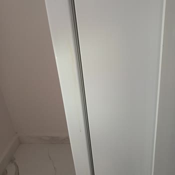 Arçelik Derin Dondurucu Kapak İzinin Üretim Kusuru Ve Cevapsız Servis