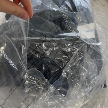 LCW'den Gelen Siparişin Özensiz Paketlenmesi Ve Kırık Poşetler