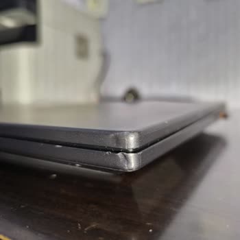 HP Victus Servis Sonrası Hinge Gürültüsü Ve Ekran Hasarı, Uzun Süreli Mağduriyet