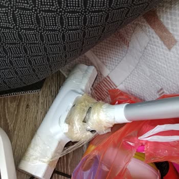 Sinbo Dikey Süpürge Parçaları 5 Ayda Kırıldı, Ücretsiz Değişim Talebi